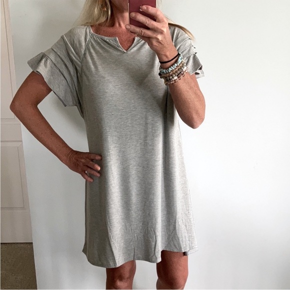 Grey Tiered Ruffle Sleeve Dress - Picture 2 of 10